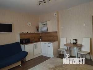 Студия квартира, посуточно, 28м2, 17/17 этаж