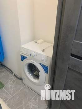 Студия квартира, посуточно, 27м2, 8/10 этаж