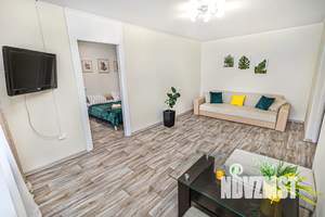 2-к квартира, посуточно, 44м2, 1/5 этаж