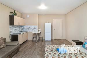 Студия квартира, посуточно, 34м2, 16/21 этаж