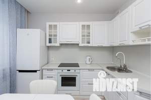 1-к квартира, посуточно, 41м2, 2/10 этаж