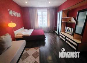 1-к квартира, посуточно, 40м2, 5/5 этаж