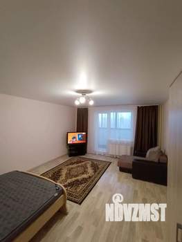 Студия квартира, на длительный срок, 52м2, 7/17 этаж