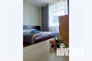 1-к квартира, посуточно, 39м2, 7/14 этаж