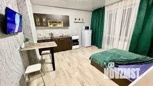 Студия квартира, посуточно, 30м2, 16/17 этаж