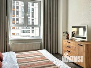 1-к квартира, посуточно, 40м2, 4/18 этаж