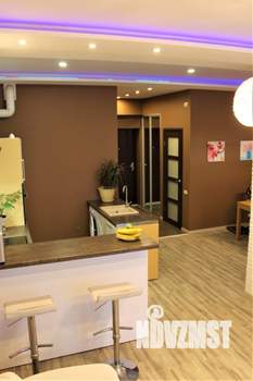1-к квартира, посуточно, 40м2, 7/8 этаж