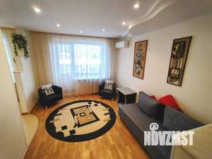 2-к квартира, посуточно, 47м2, 1/1 этаж