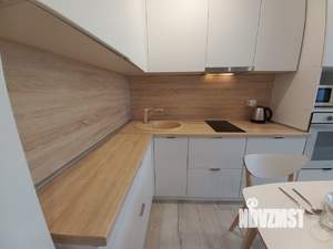 Студия квартира, посуточно, 28м2, 15/20 этаж