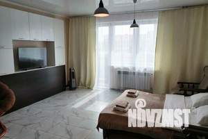 1-к квартира, посуточно, 32м2, 4/18 этаж