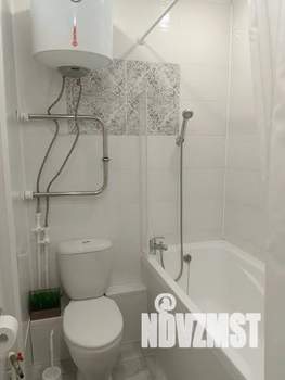 Студия квартира, посуточно, 32м2, 2/20 этаж