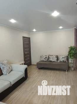 2-к квартира, посуточно, 44м2, 3/5 этаж