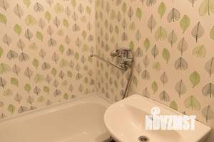 1-к квартира, посуточно, 44м2, 7/10 этаж