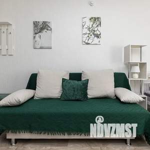 Студия квартира, посуточно, 25м2, 6/10 этаж