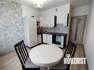 1-к квартира, посуточно, 37м2, 8/15 этаж