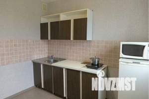 1-к квартира, посуточно, 44м2, 7/10 этаж