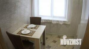 1-к квартира, посуточно, 54м2, 1/1 этаж