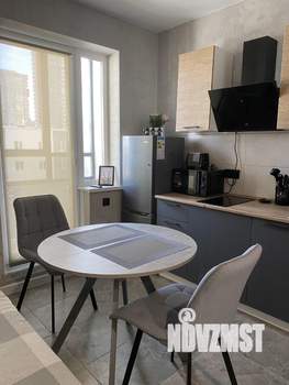 1-к квартира, посуточно, 35м2, 3/16 этаж