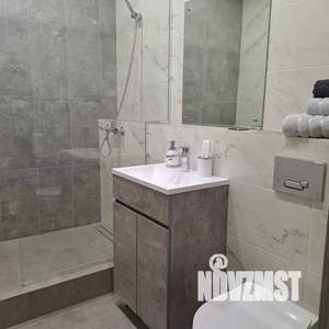 1-к квартира, посуточно, 40м2, 4/18 этаж