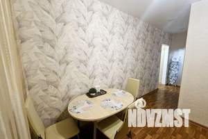 1-к квартира, посуточно, 35м2, 7/10 этаж