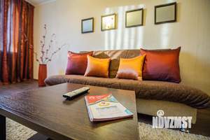 2-к квартира, посуточно, 62м2, 1/1 этаж