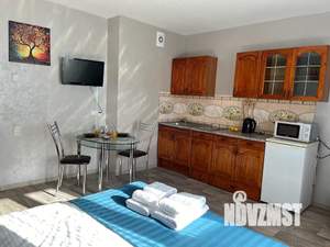 Студия квартира, посуточно, 28м2, 1/18 этаж