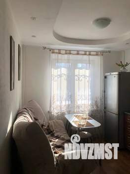 1-к квартира, посуточно, 42м2, 1/10 этаж