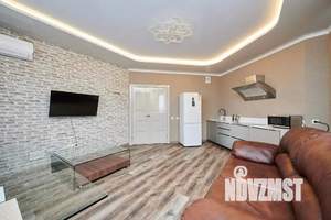 2-к квартира, посуточно, 68м2, 1/1 этаж