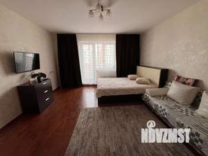 1-к квартира, посуточно, 41м2, 3/10 этаж