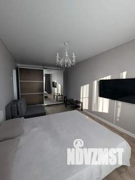 1-к квартира, посуточно, 33м2, 8/10 этаж