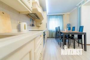 4-к квартира, посуточно, 122м2, 2/10 этаж