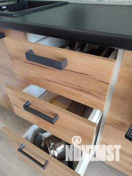 Студия квартира, посуточно, 40м2, 2/10 этаж