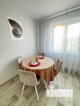 1-к квартира, посуточно, 43м2, 8/17 этаж