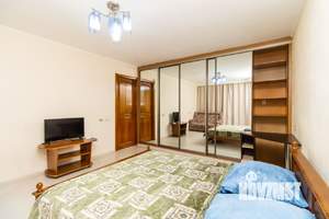 1-к квартира, посуточно, 43м2, 3/5 этаж