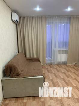 Студия квартира, посуточно, 27м2, 1/10 этаж