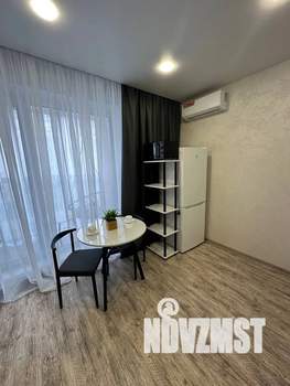 Студия квартира, посуточно, 24м2, 5/10 этаж