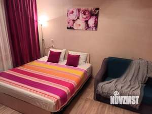 1-к квартира, посуточно, 40м2, 4/10 этаж