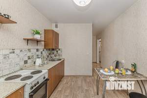 1-к квартира, посуточно, 35м2, 6/10 этаж