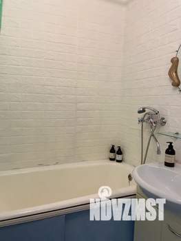 1-к квартира, посуточно, 32м2, 6/9 этаж