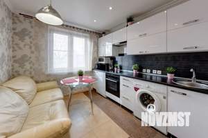 1-к квартира, посуточно, 35м2, 2/10 этаж