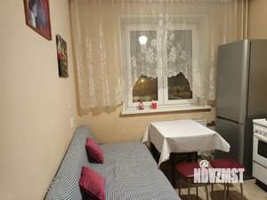 1-к квартира, посуточно, 40м2, 4/10 этаж