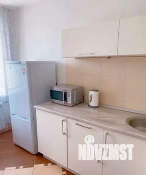 1-к квартира, посуточно, 34м2, 4/14 этаж