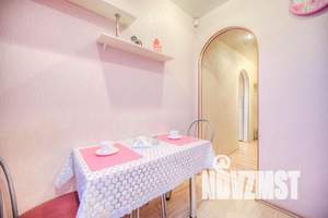 2-к квартира, посуточно, 52м2, 4/5 этаж