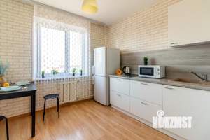 1-к квартира, посуточно, 35м2, 1/1 этаж