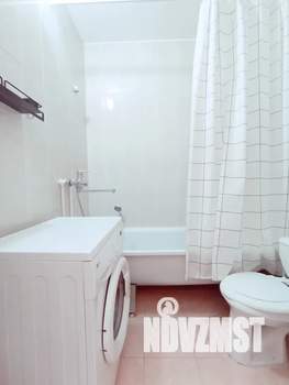 1-к квартира, посуточно, 40м2, 7/10 этаж