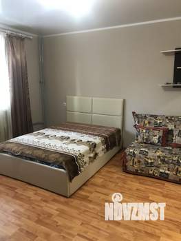 1-к квартира, посуточно, 43м2, 3/10 этаж