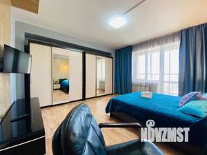 2-к квартира, посуточно, 63м2, 16/18 этаж