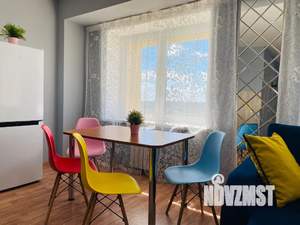 2-к квартира, посуточно, 63м2, 16/18 этаж