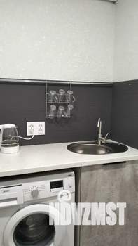 1-к квартира, посуточно, 40м2, 2/5 этаж