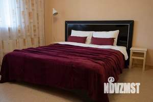 1-к квартира, посуточно, 44м2, 7/10 этаж